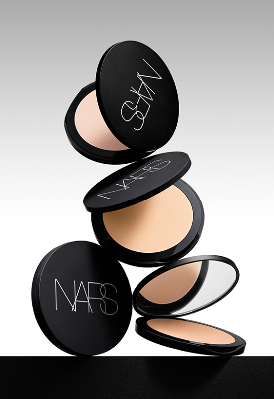 NARS—極霧柔光輕粉餅