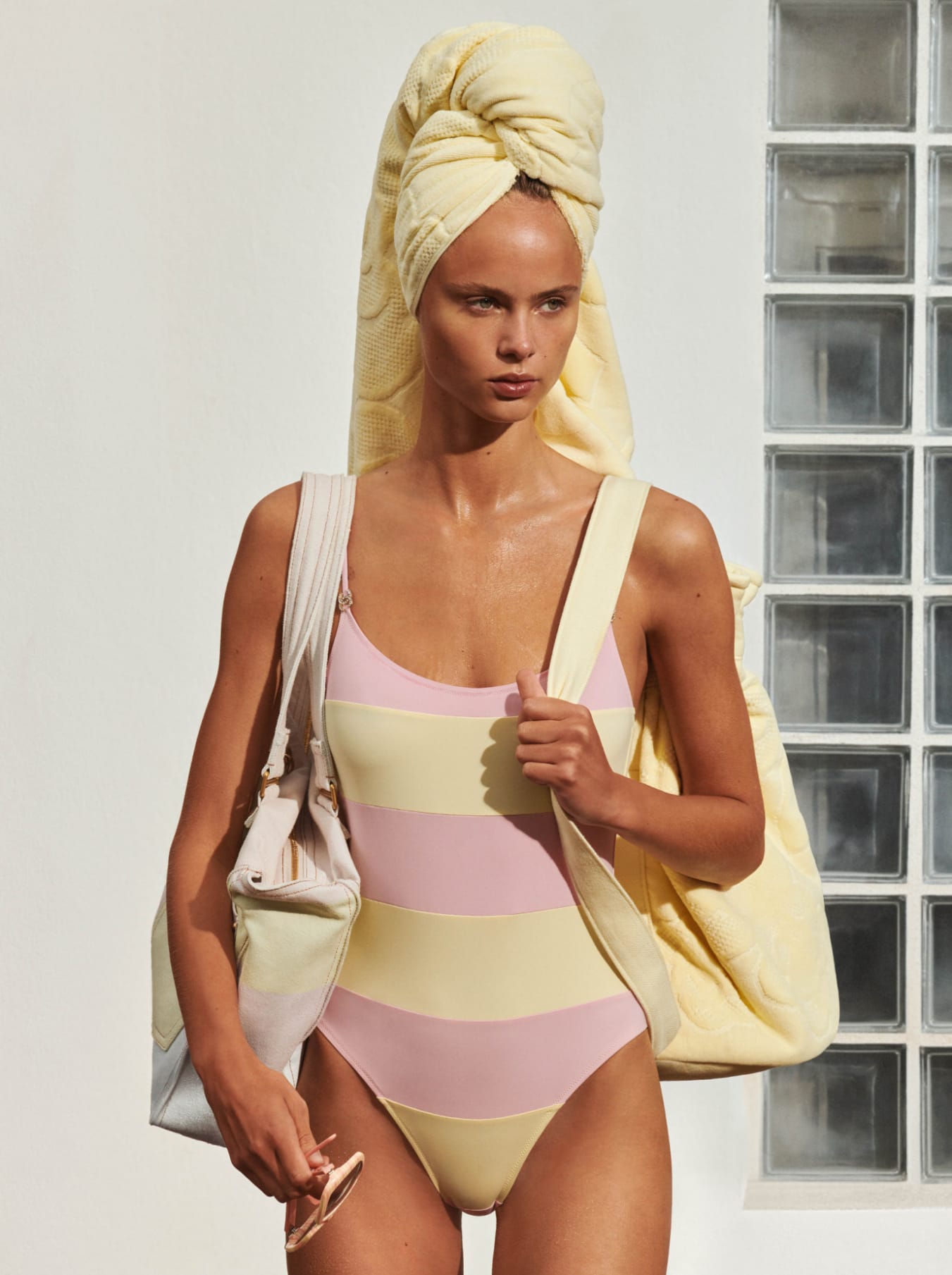 CHANEL Coco Beach系列