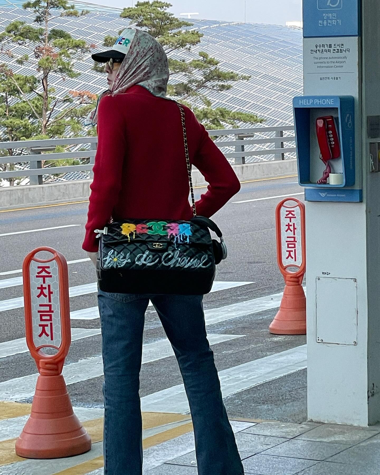 https://www.instagram.com/p/DB