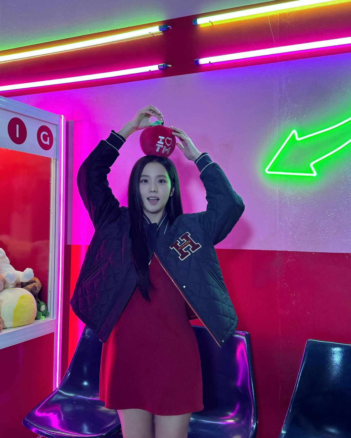 Jisoo在出席今年的Tommy Hilfiger