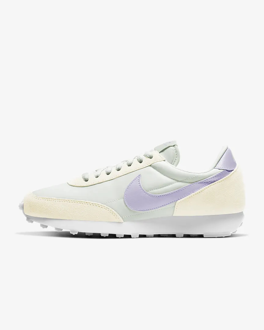 2. Nike Daybreak