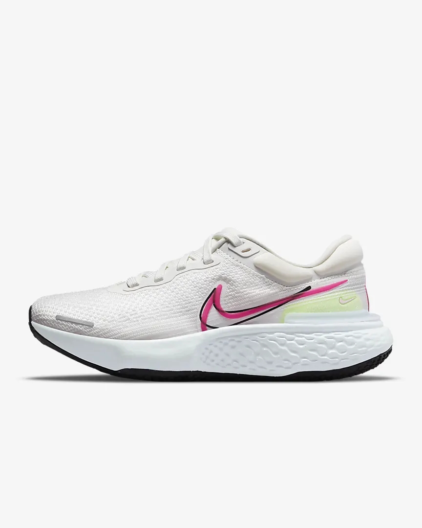 1. Nike Zoom X Invincible Run Flyknit 女款跑鞋