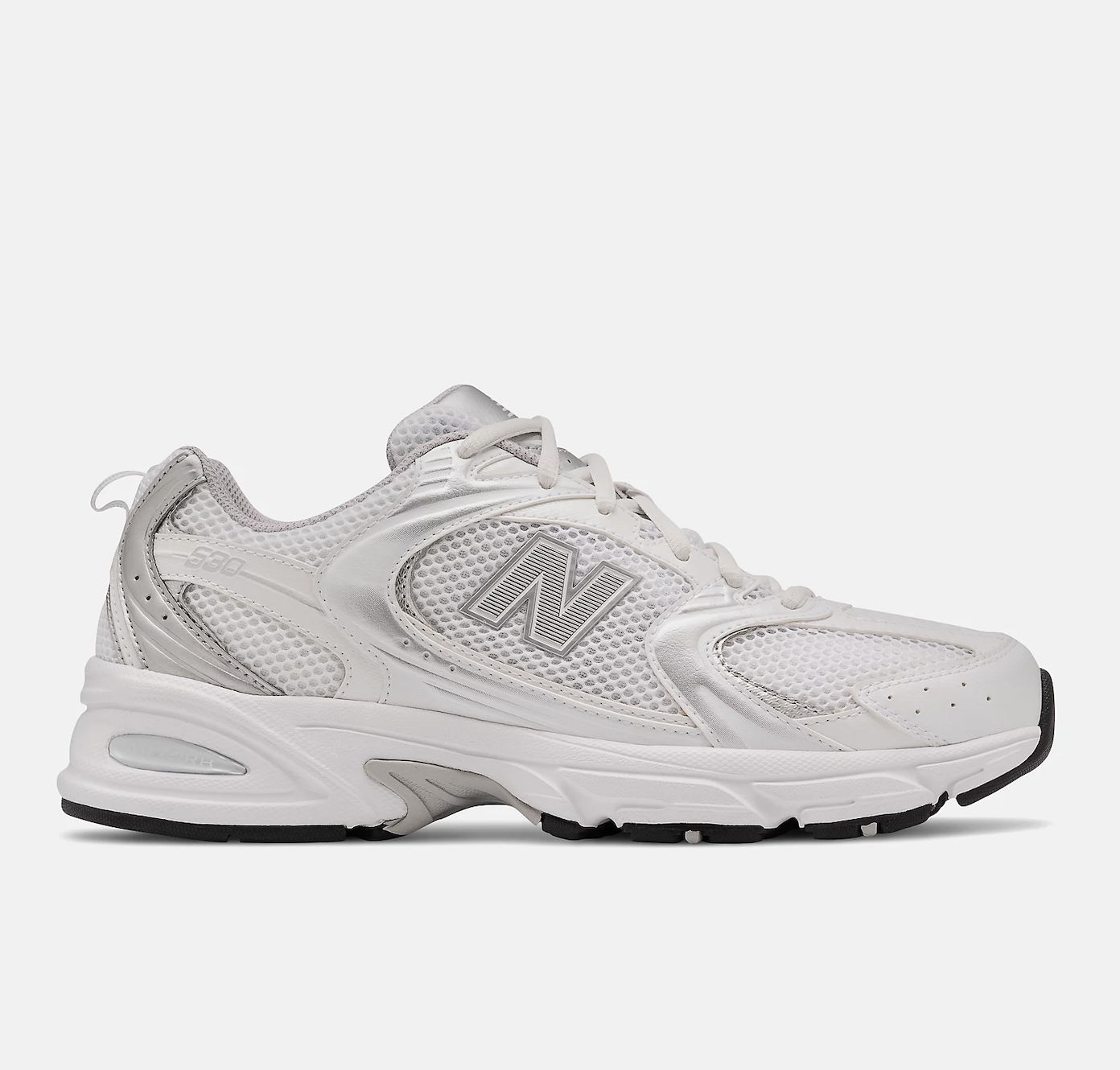 New Balance 530建議售價NT$2,980