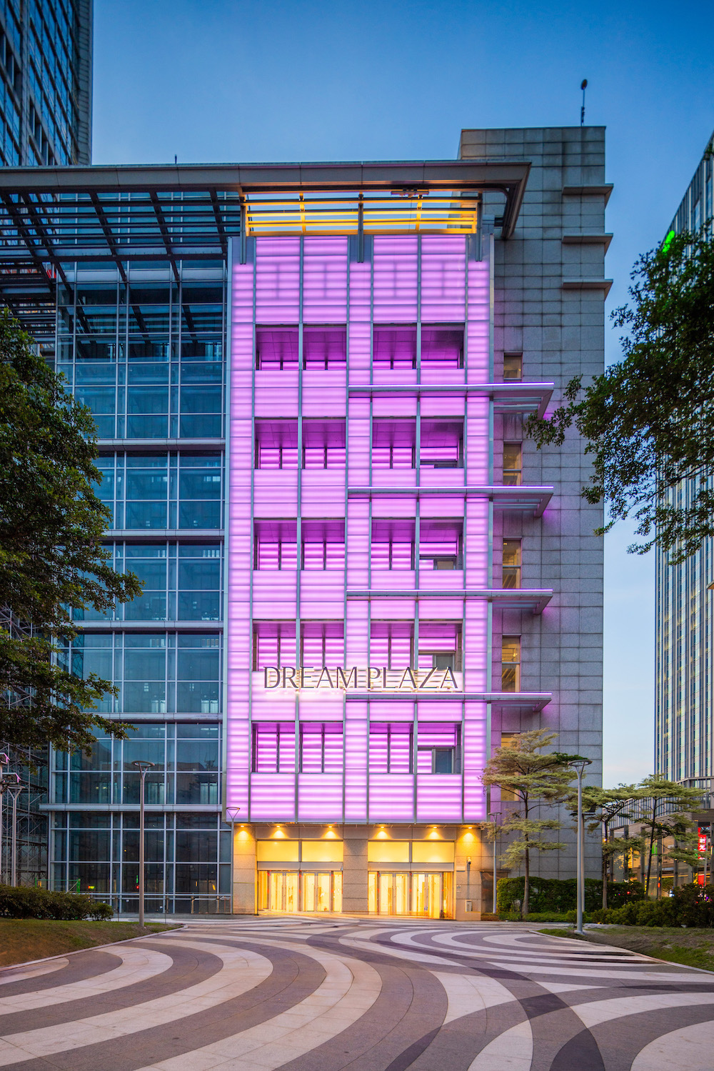 DREAM PLAZA開幕倒數！博客來實體書店、全台最大星巴克旗艦店曝光！饗