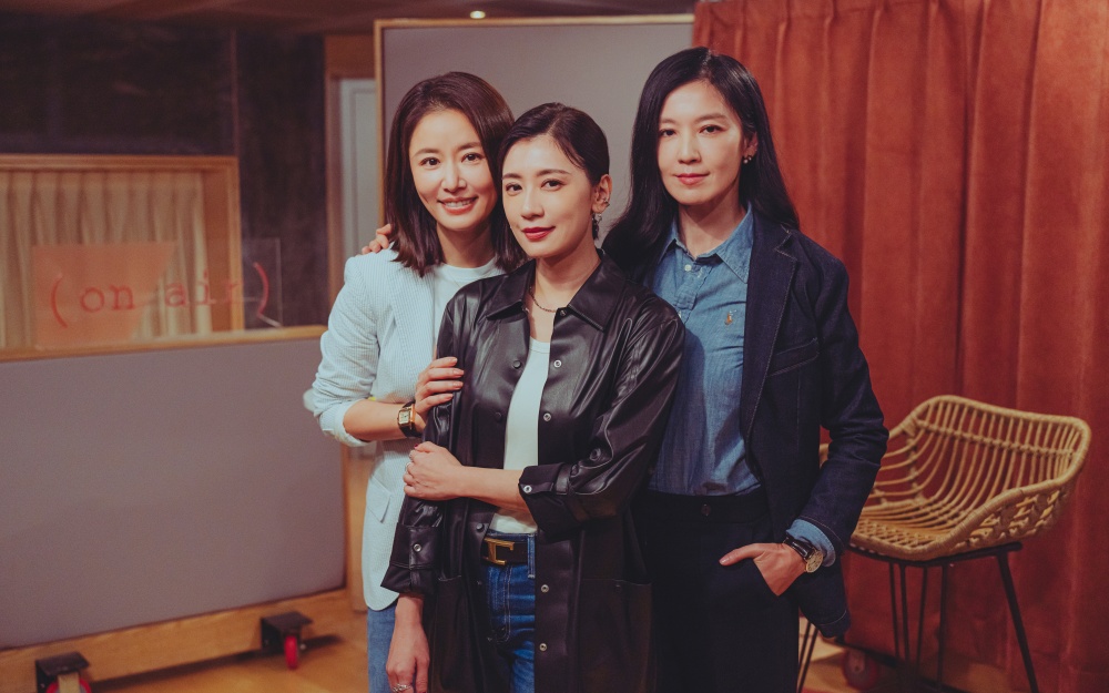 《此時此刻》